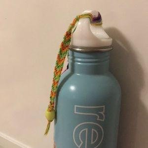 VSCO Key/Water bottle chain. Citrus scented